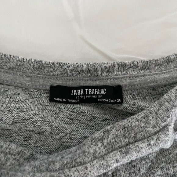 Heather Grey, Loose 3/4 Sleeve Sweater - Picture 3 of 4